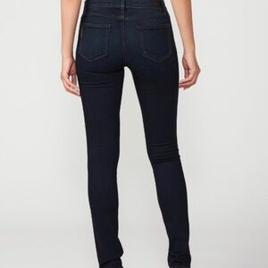 NWOT Paige Skyline Dark Denim midrise skinny jeans size 29